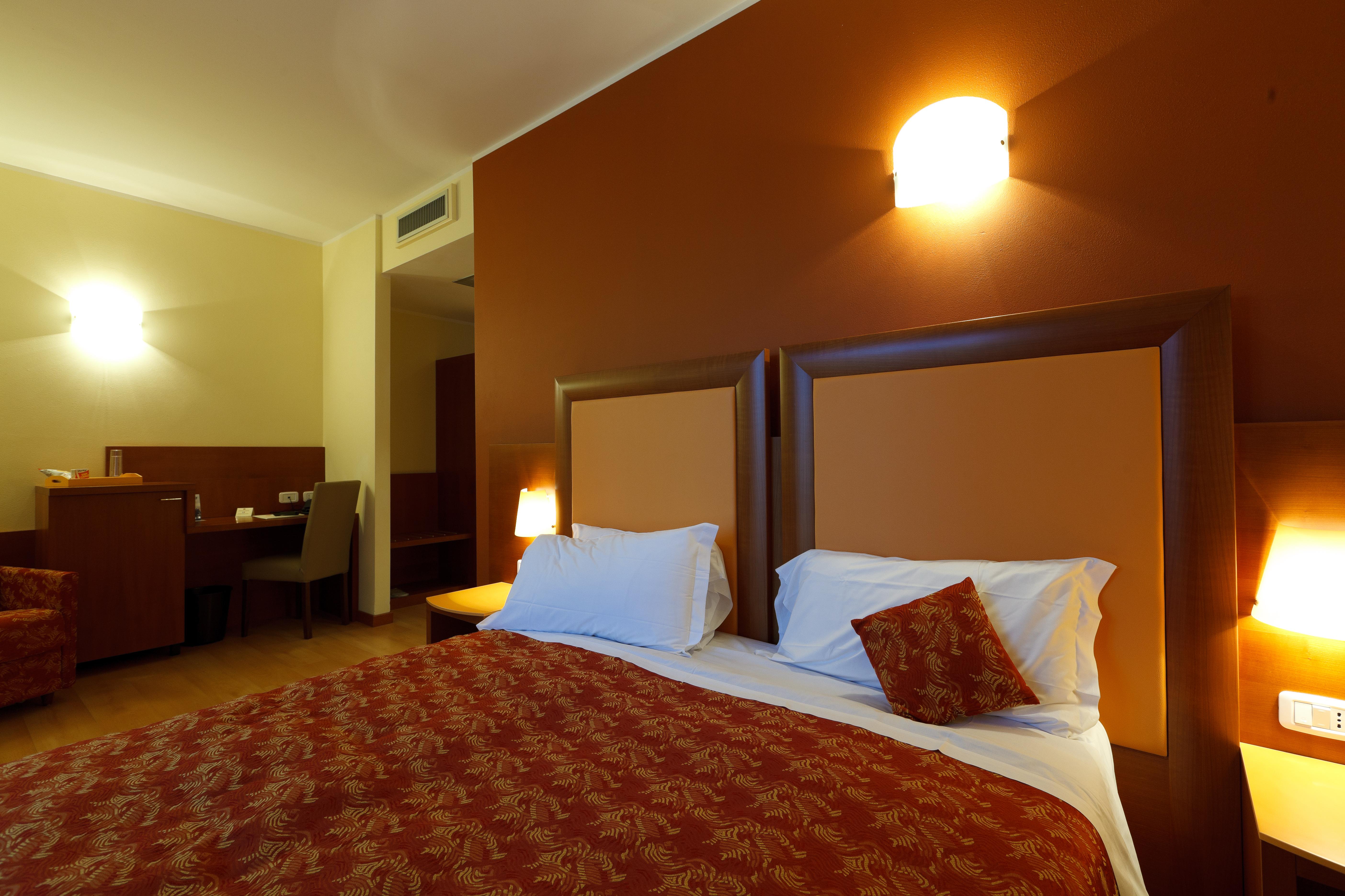 Hotel Villa Delle Rose - Malpensa Oleggio Extérieur photo
