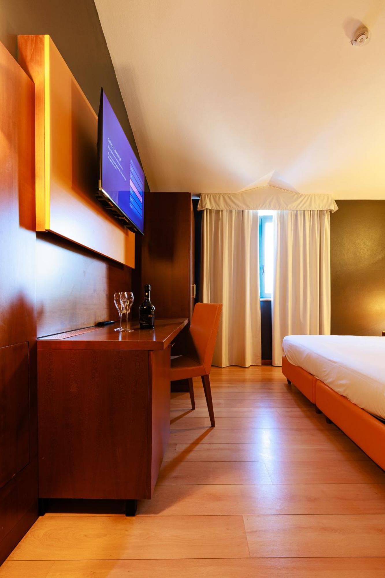 Hotel Villa Delle Rose - Malpensa Oleggio Extérieur photo