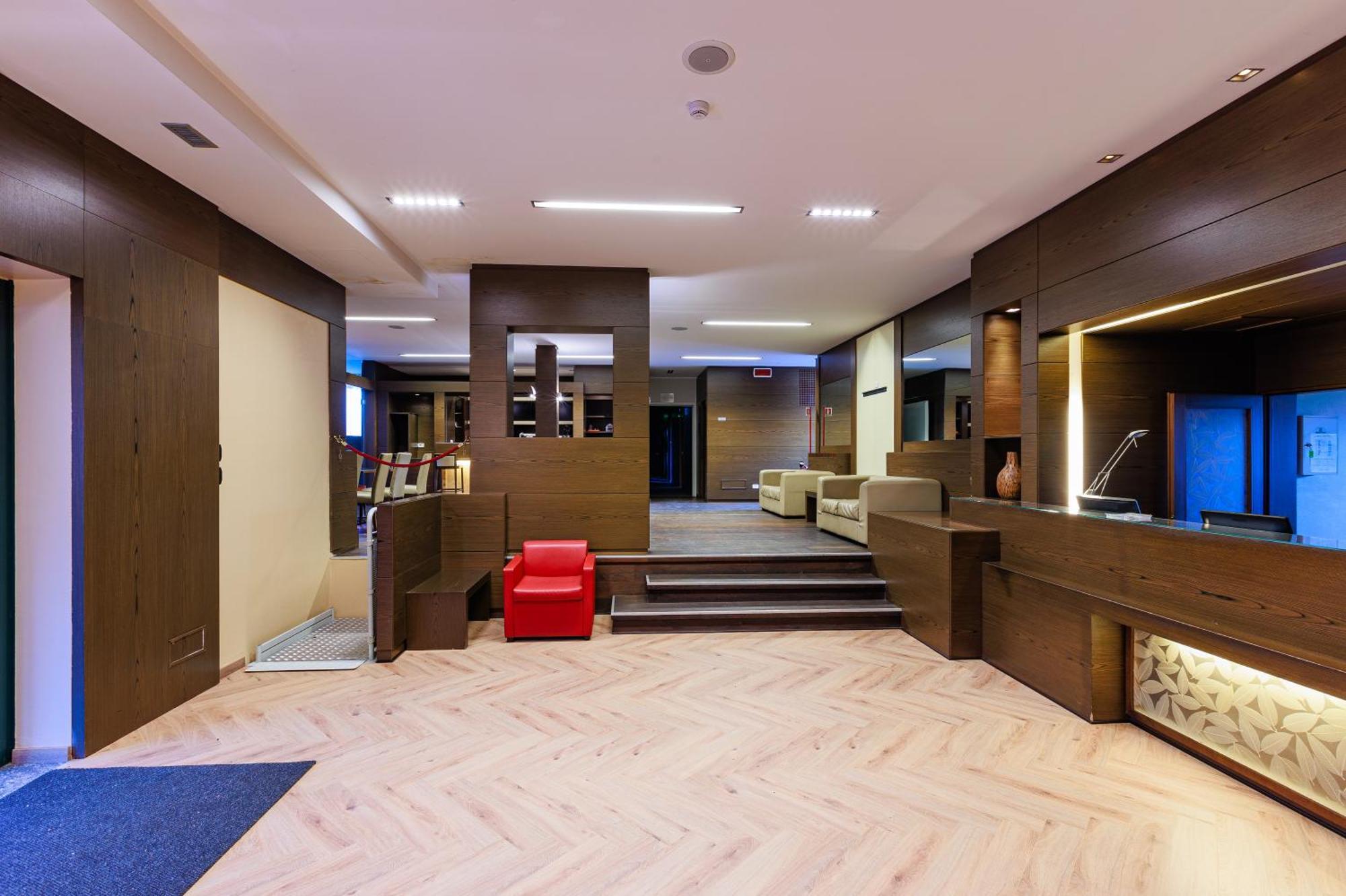 Hotel Villa Delle Rose - Malpensa Oleggio Extérieur photo