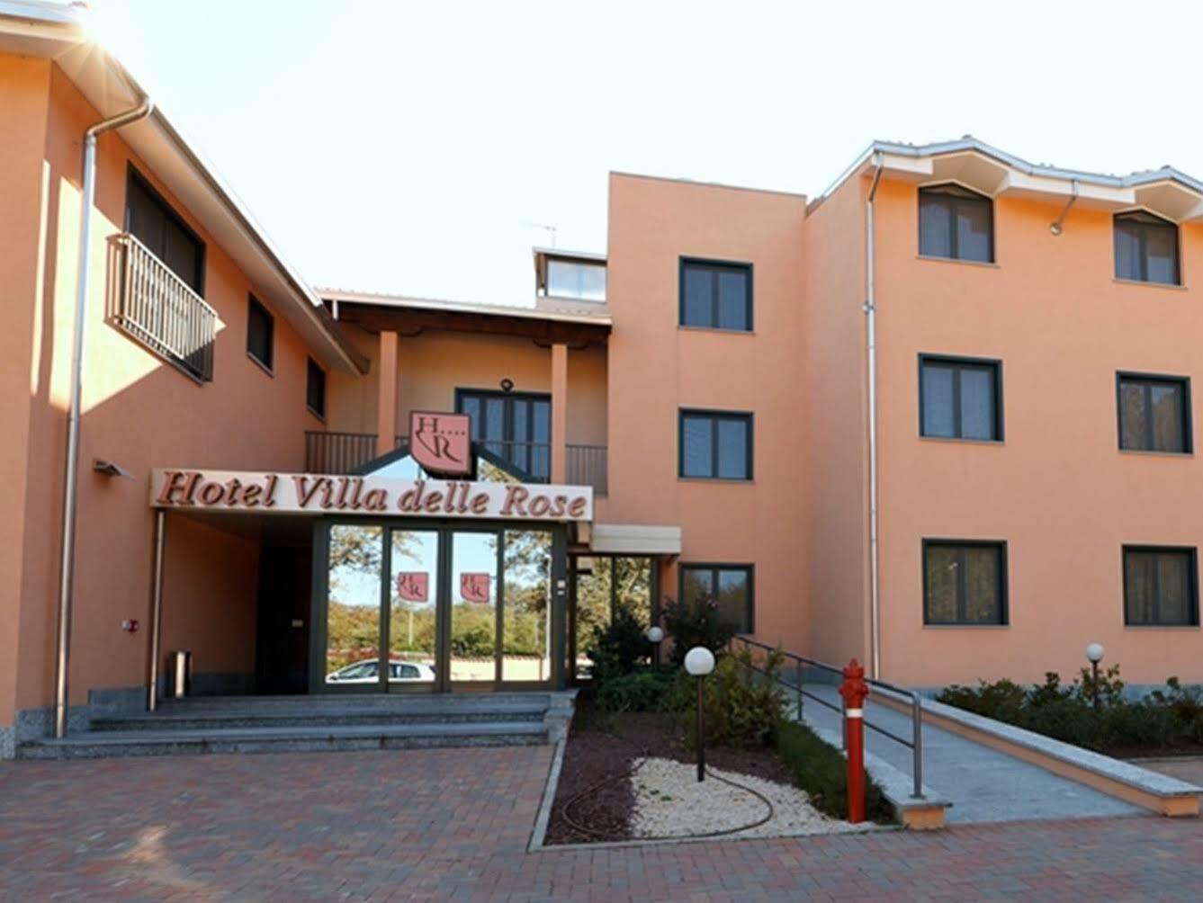 Hotel Villa Delle Rose - Malpensa Oleggio Extérieur photo